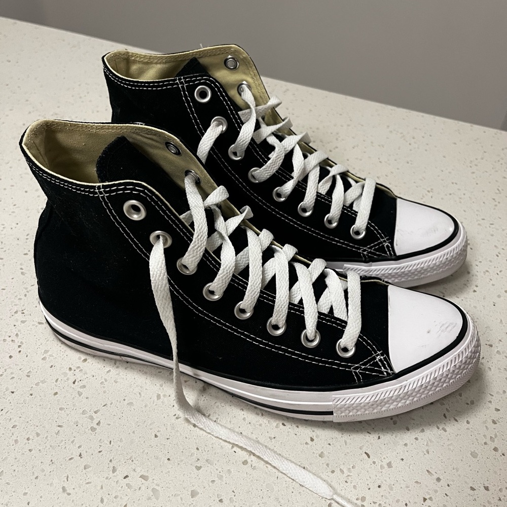 Black High-Top Canvas Sneakers with White Trim - Classic Men's Style